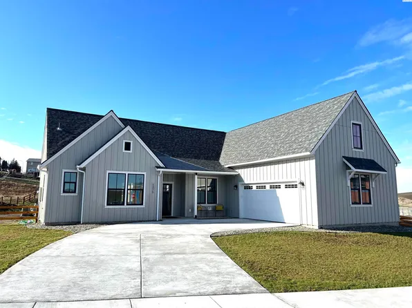 1275 NW Kamiak Ct, Pullman, WA 99163