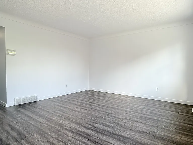 766 Indian Rd N #1 — Photo 3