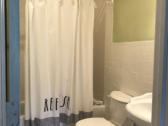 Full bathroom