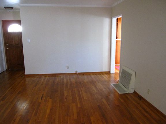 4th image of 4222 Ladoga Ave