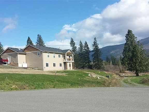 3rd image of 16161 Ascension Way