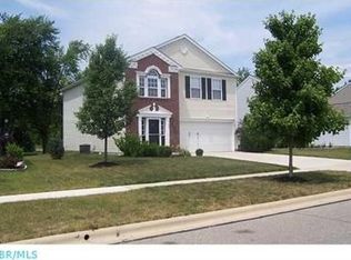 703 Corbel Dr, Marysville, OH 43040