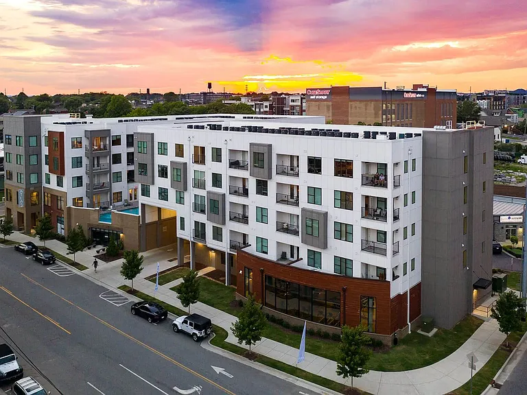 Atlas Apartments at Germantown — Photo 29