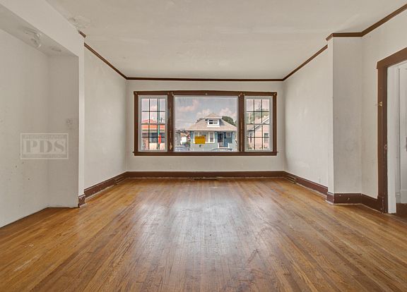 4th image of 3615 N Kimball Ave #1