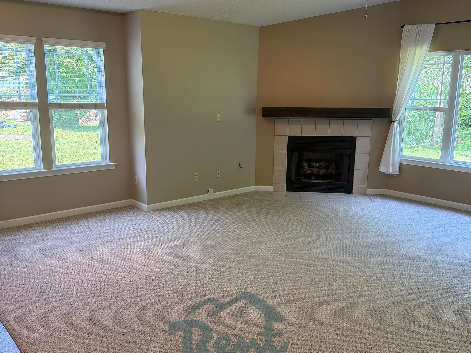 37 Sunview Circle - 1 — Photo 4