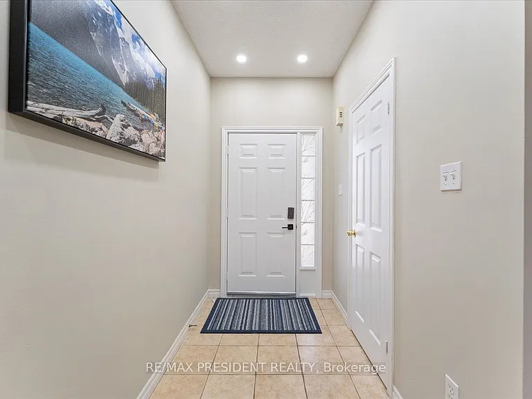 285 Southbrook Dr — Photo 6