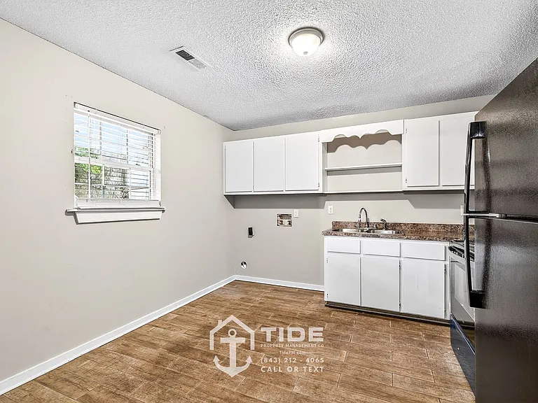 3310 Florida Ave — Photo 32