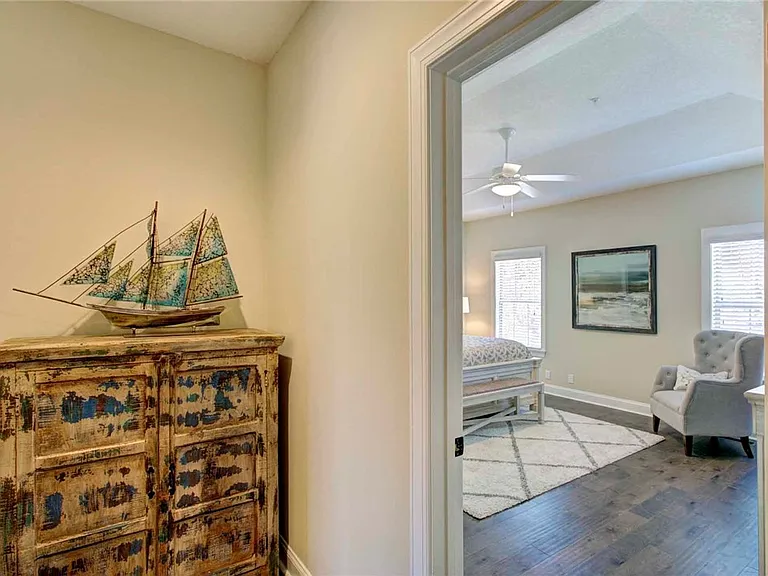 205 Mariners Cir — Photo 21