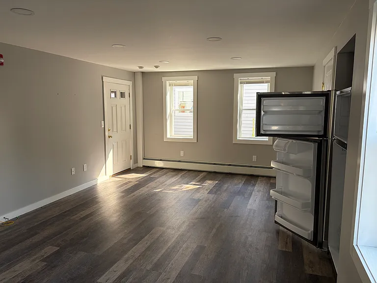 3 Water St #C — Photo 7