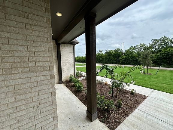 4th image of 1512 County Road 4910