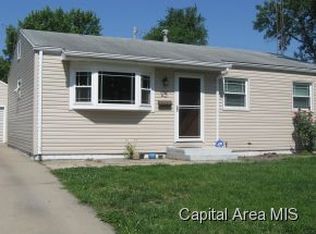 25 Midland Ct, Springfield, IL 62702