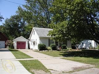 1st image of 204 S Houghton St