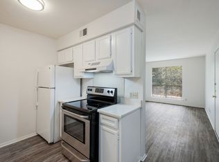 305 W Woodlawn Ave #104, San Antonio, TX 78212