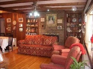 12 Orr St, Merrick, NY 11566