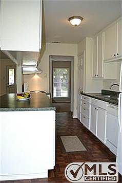 3rd image of 4314 Glenhaven Dr
