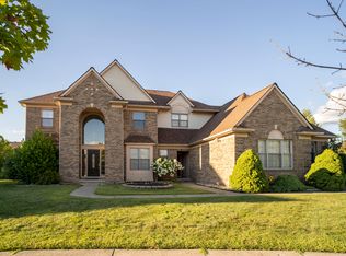 47418 Wallingford Ct, Canton, MI 48188