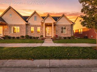 23953 Romero, Flat Rock, MI 48134
