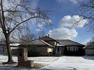 19205 Ada St, Lansing, IL 60438