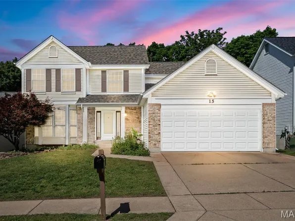 15 Big Bend Station Ct, Valley Park, MO 63088