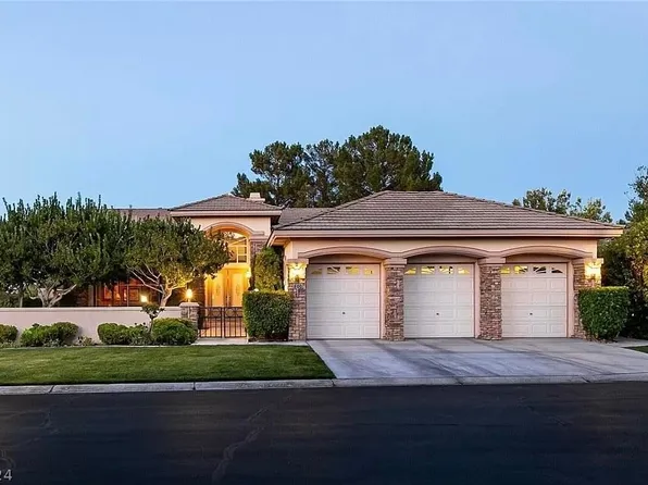 800 Aquitaine Ct, Las Vegas, NV 89145
