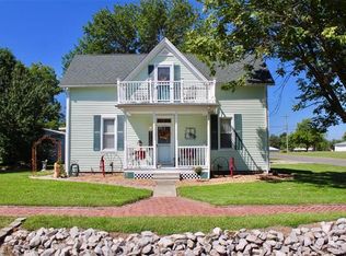 321 S Center St, Addieville, IL 62214