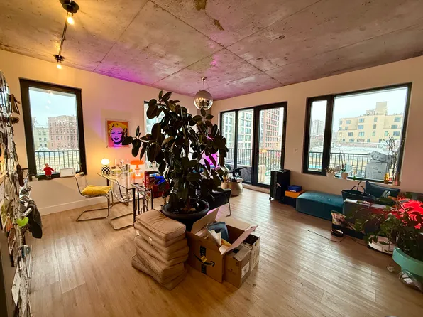 186 Lenox Road image 1 of 11