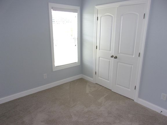 5th image of 2305 Sweet Bay Dr #B