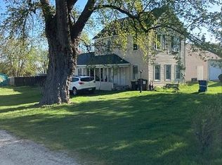 303 E Depot St, Creston, IL 60113