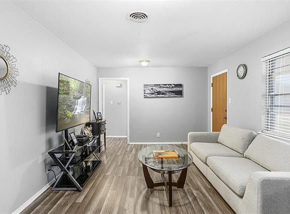 5th image of 3920 Caddo Trl