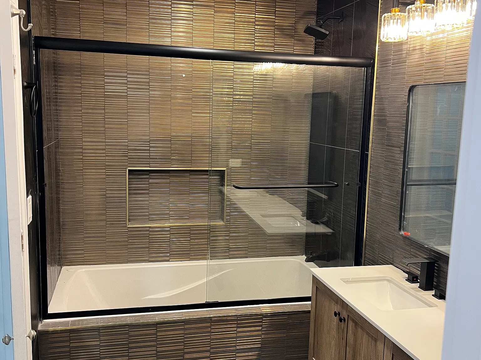 6920 S South Shore Dr — Photo 2