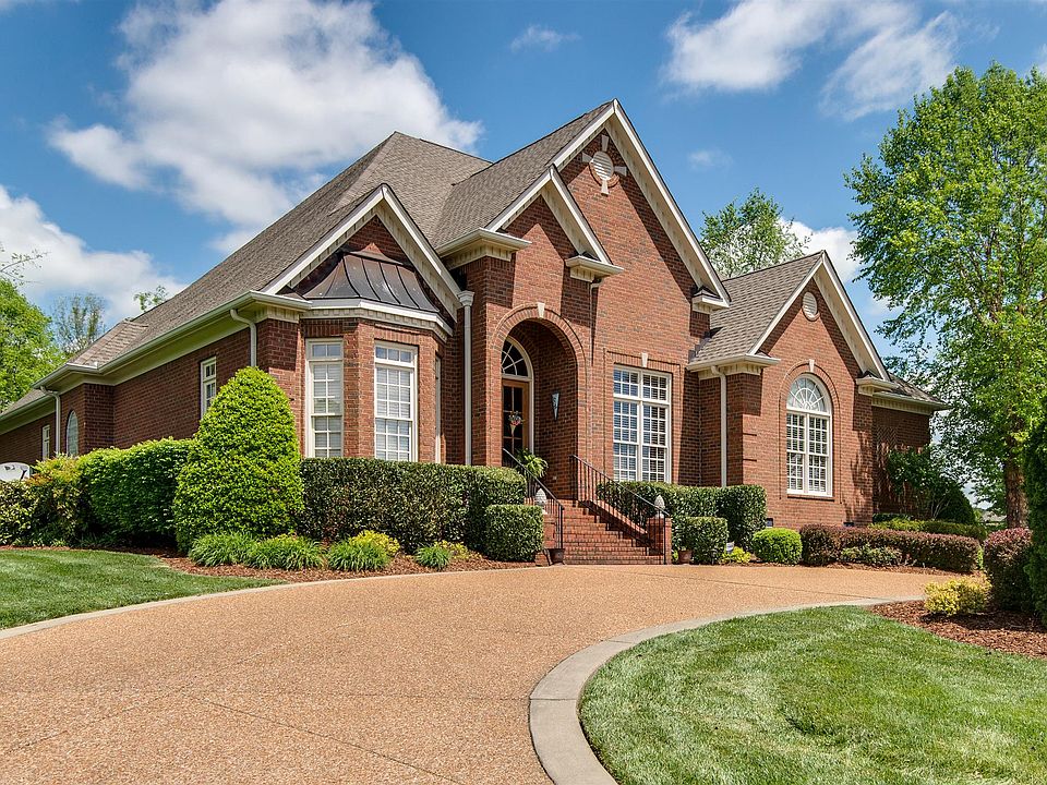 1st image of 800 Legends Glen Ct