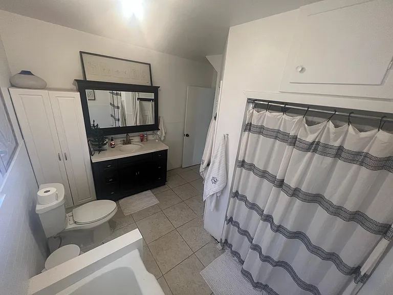 884 FM 3329 — Photo 20