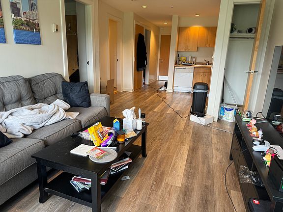 4th image of 131 Tremont St #G