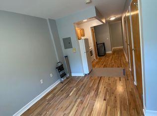 31-27 35th St #1F, Astoria, NY 11106