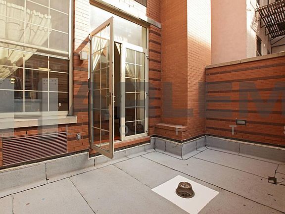 3rd image of 310-313 W 120th St #1A