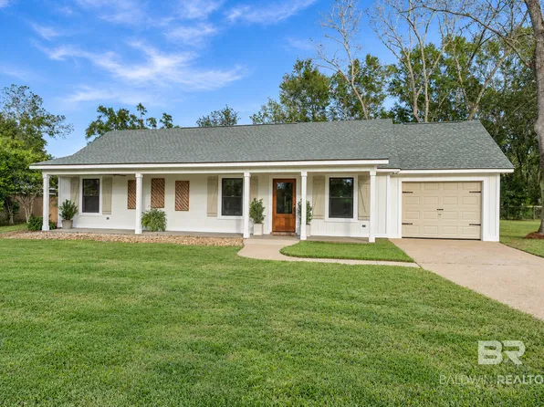 21276 S Meadows Dr, Fairhope, AL 36532