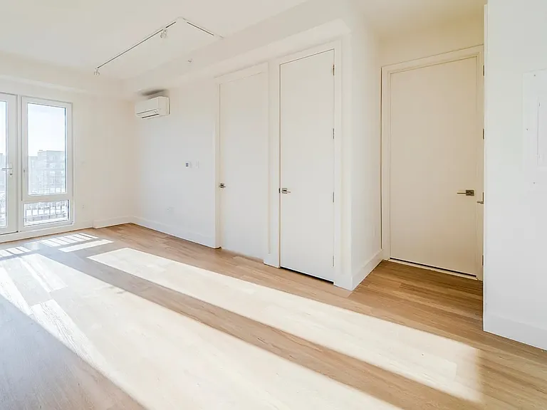 1457 Flatbush Ave #405 — Photo 4