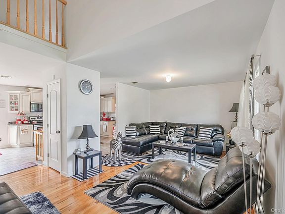 4th image of 12 Nostrand Avenue