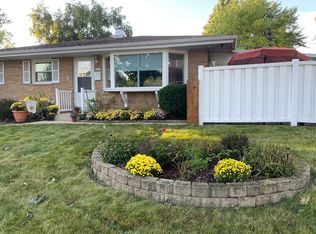 8426 W Crawford Ave, Milwaukee, WI 53228