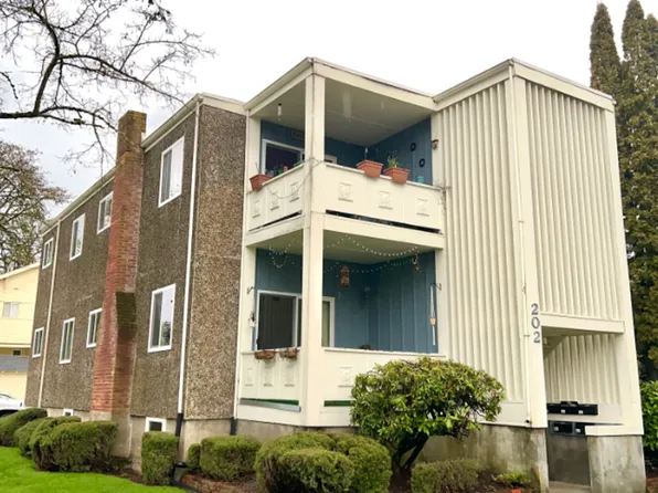 Ivory, 202 NW 10th St APT 100, Corvallis, OR 97330