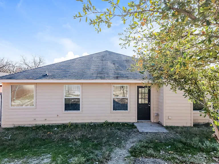 7103 London Fog Dr — Photo 16