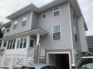 11 Old Parish Way, Portsmouth, NH 03801
