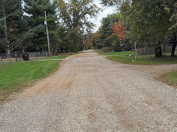 5th image of 11253 Wildwood Dr