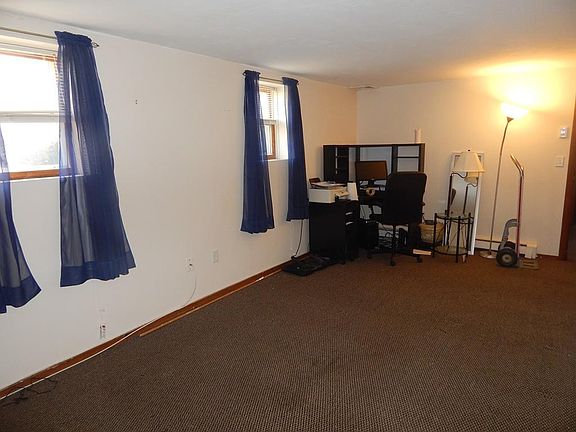 5th image of 40 Stoughton St APT 6