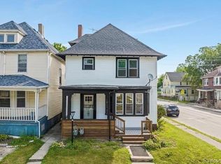 2402 Sheridan St, Detroit, MI 48214
