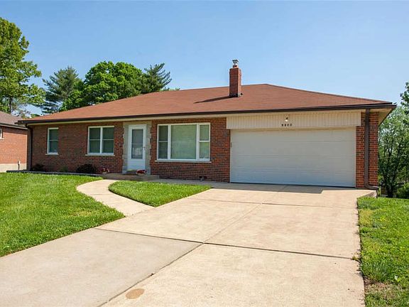 3rd image of 9800 Knollshire Dr