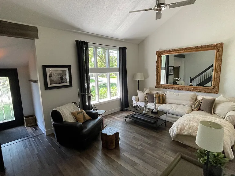 15576 Canyon Rdg — Photo 18