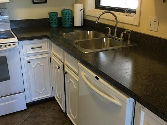 4th image of 21204 Sandalwood Dr