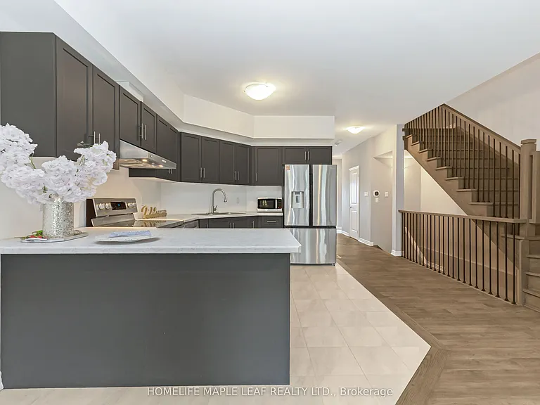 104 Delphi Ln — Photo 13