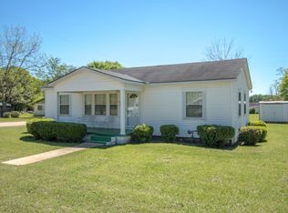 410 Avenue F, Hartford, AL 36344